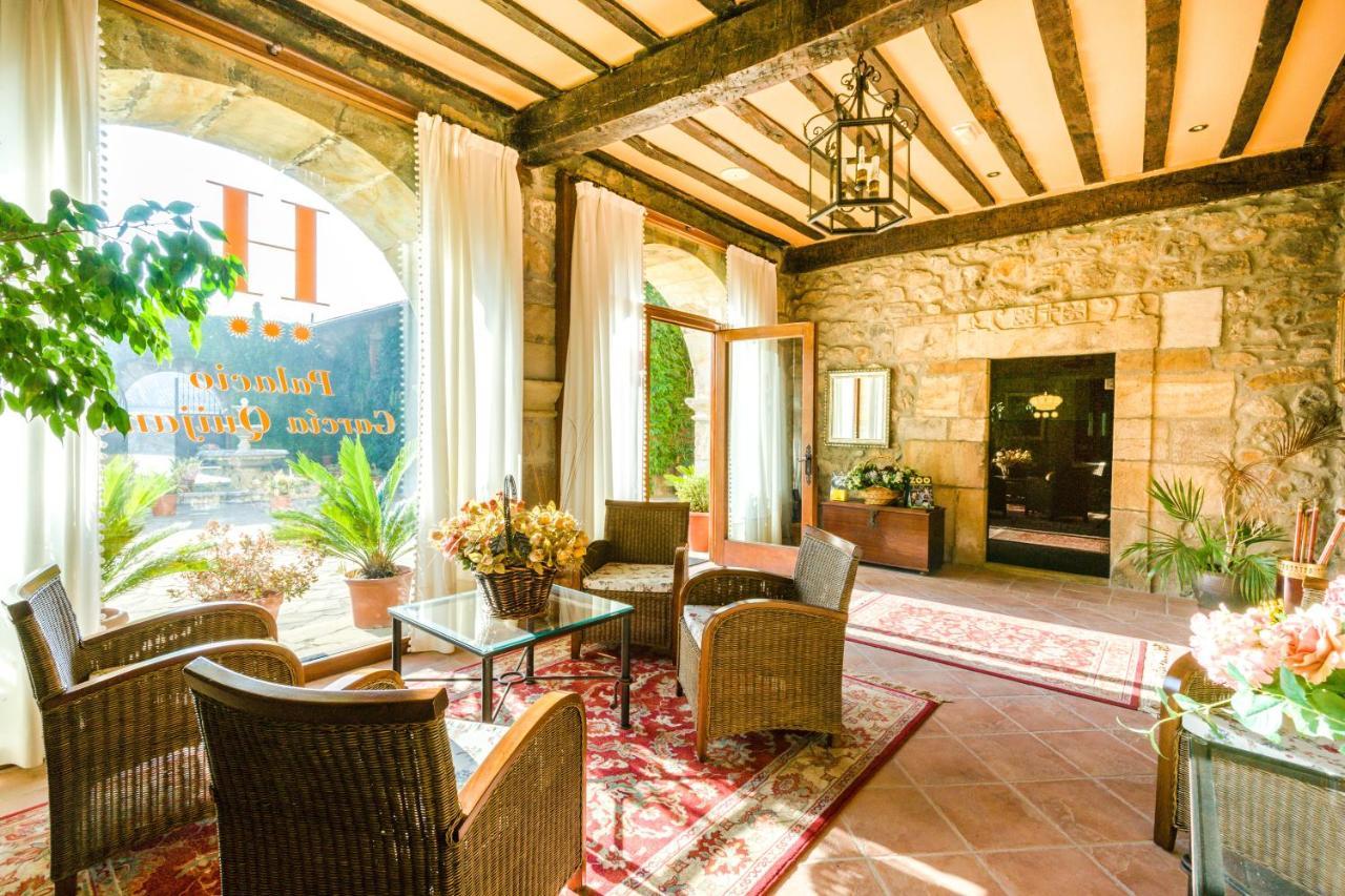 Hotel Palacio Garcia Quijano Corrales De Buelna Екстериор снимка