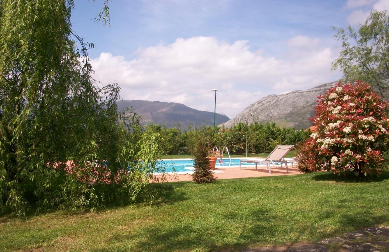 Hotel Palacio Garcia Quijano Corrales De Buelna Екстериор снимка
