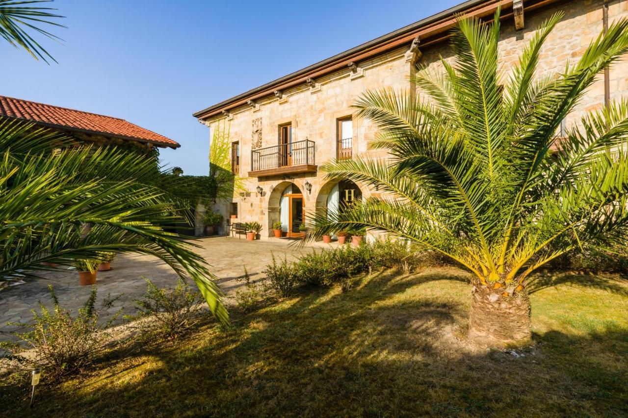 Hotel Palacio Garcia Quijano Corrales De Buelna Екстериор снимка