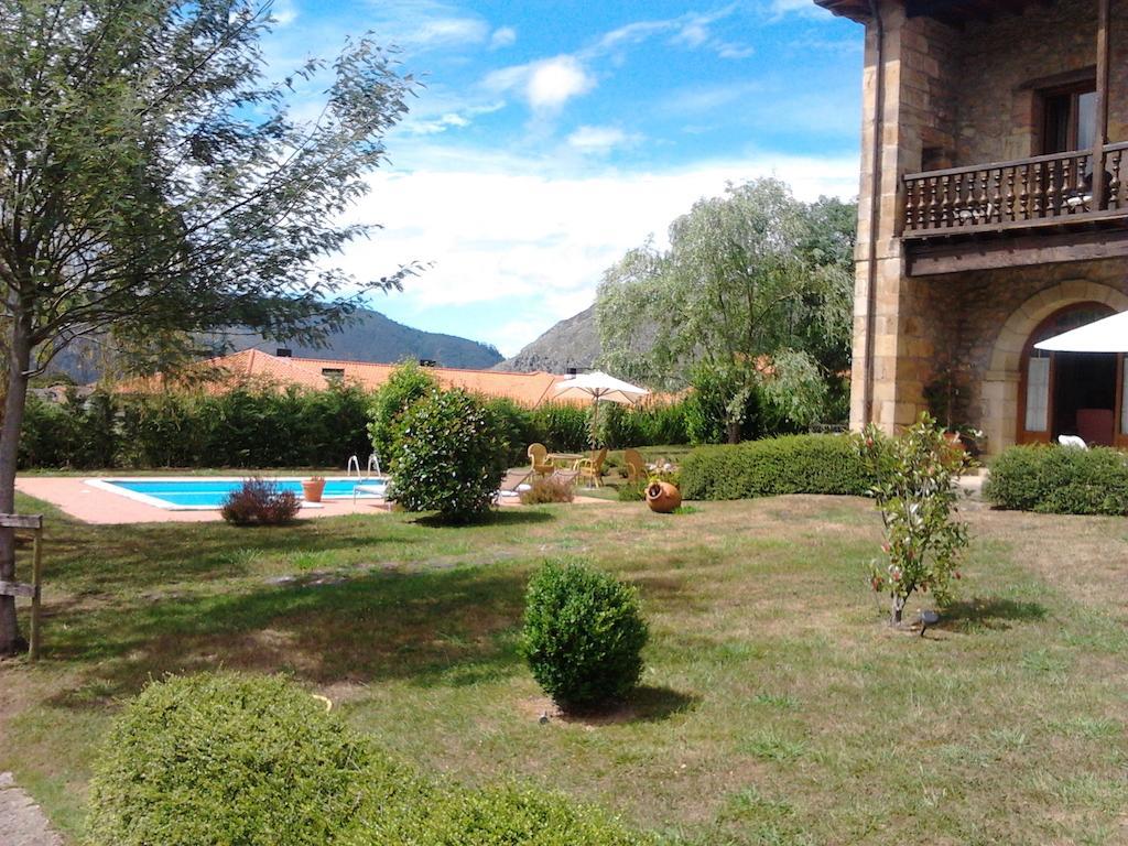 Hotel Palacio Garcia Quijano Corrales De Buelna Екстериор снимка