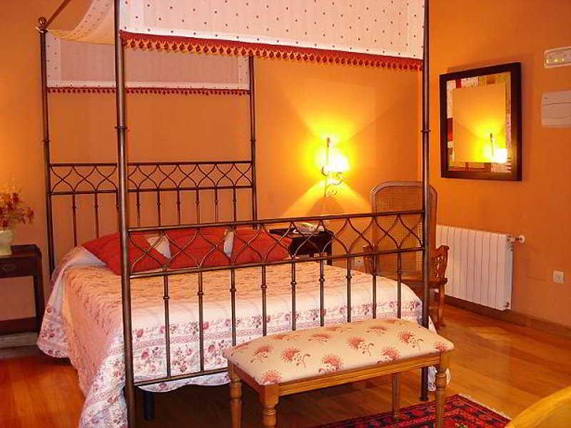 Hotel Palacio Garcia Quijano Corrales De Buelna Екстериор снимка