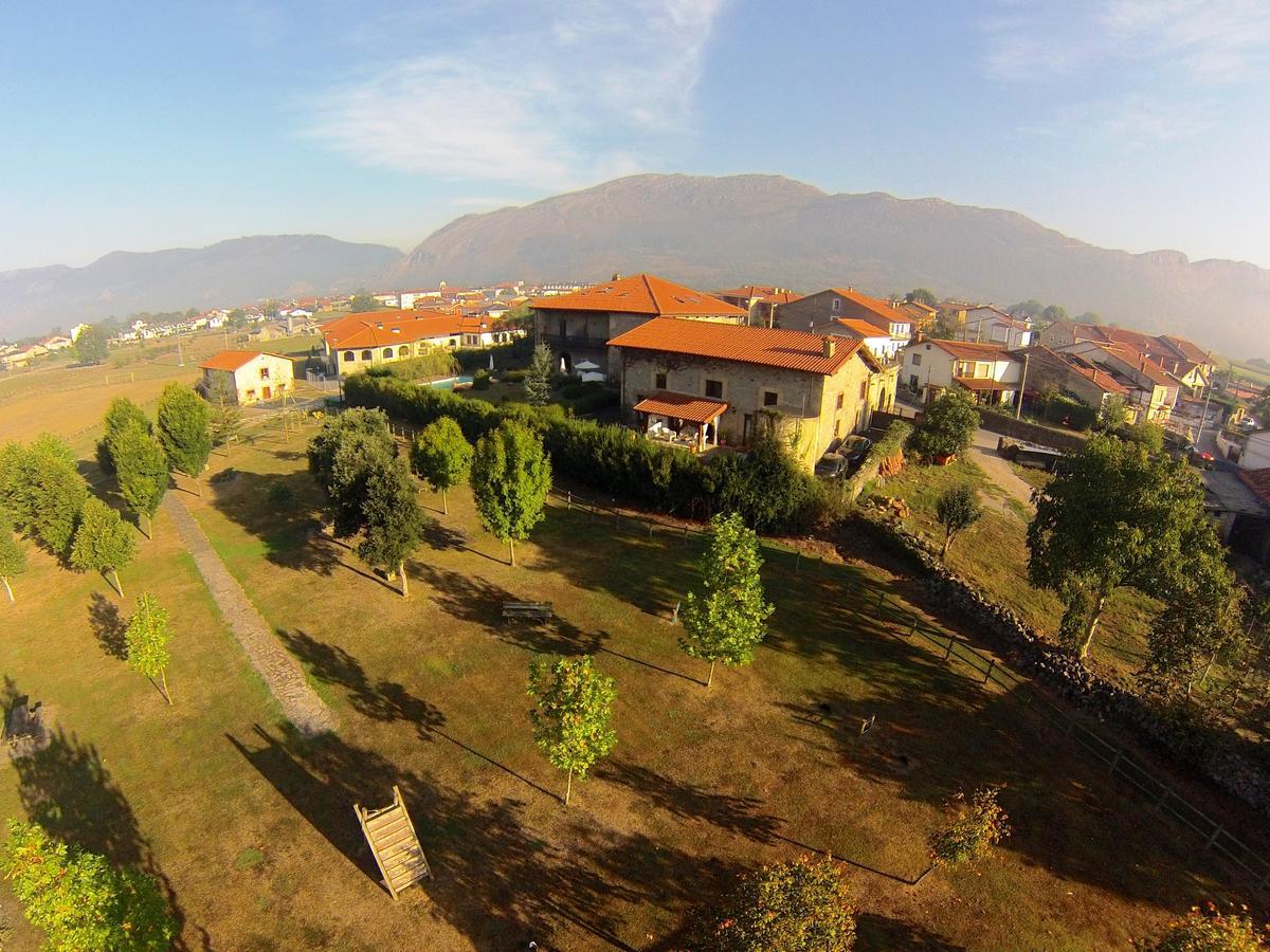 Hotel Palacio Garcia Quijano Corrales De Buelna Екстериор снимка