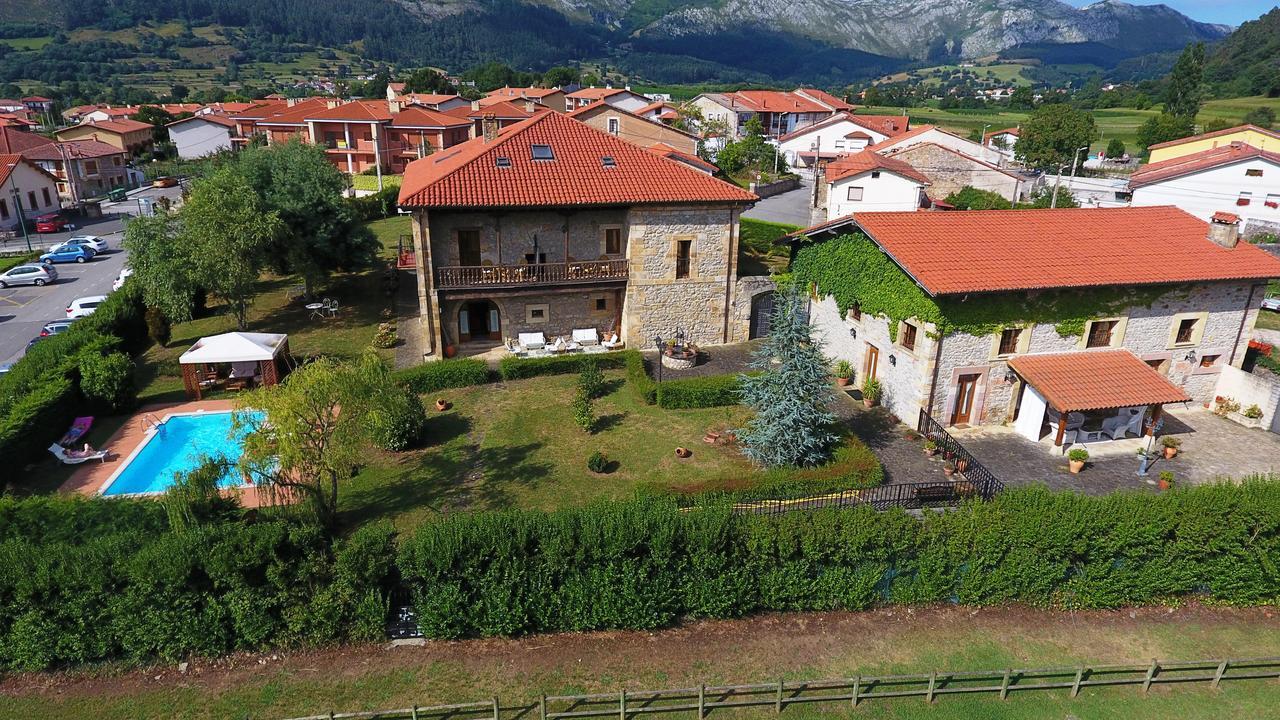 Hotel Palacio Garcia Quijano Corrales De Buelna Екстериор снимка